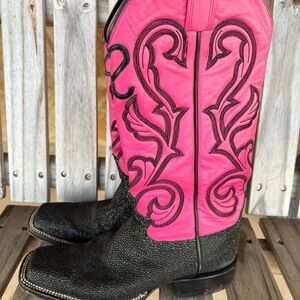 Vibrant Pink and Black genuine leather and stingray rc custom boots